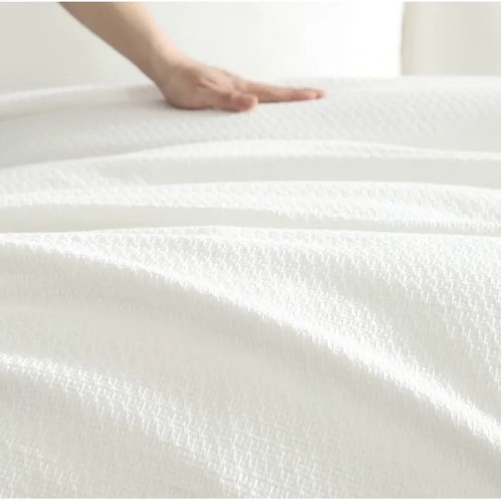 Vera Wang Oversized KING Comforter & Shams Basketweave 3-piece Set WHITE